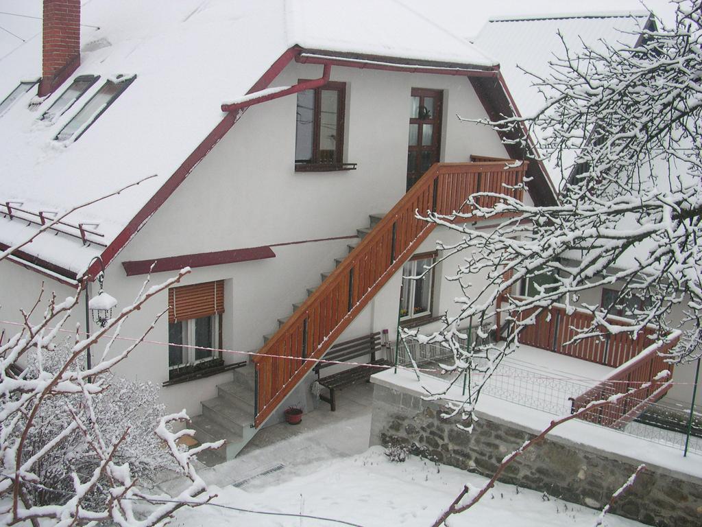Apartments Dvor Bovec Room photo