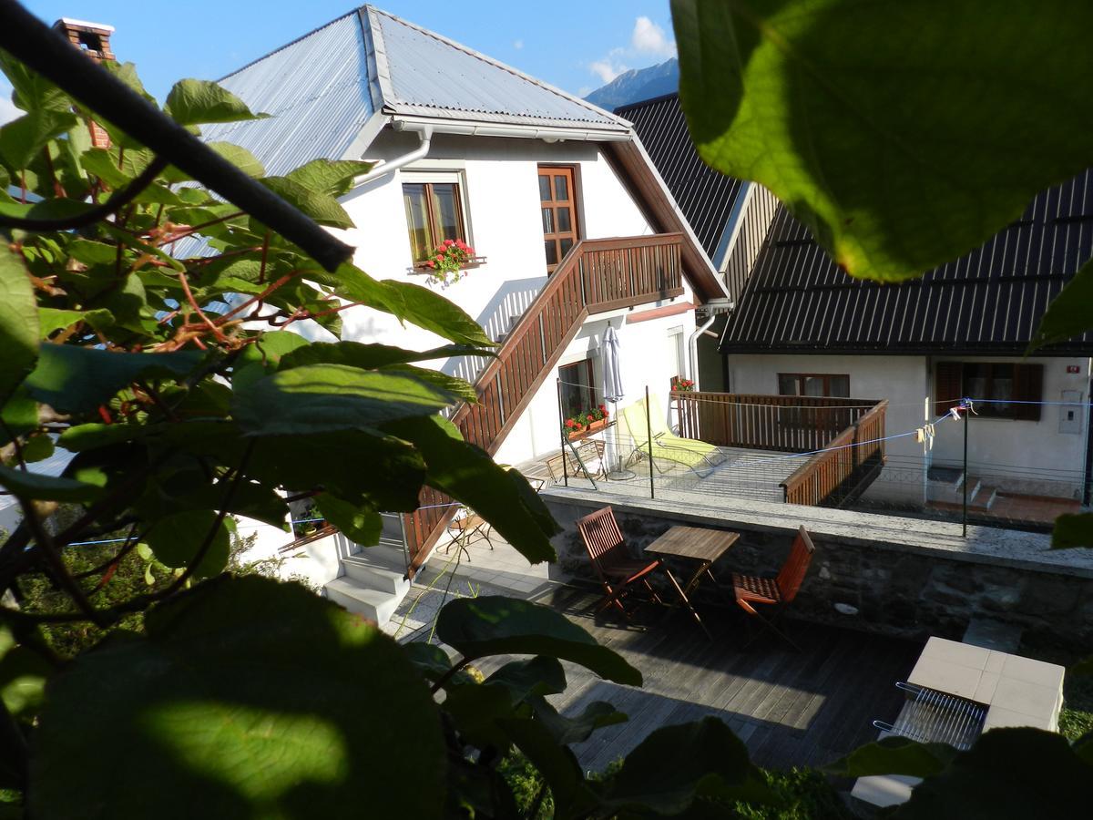 Apartments Dvor Bovec Room photo